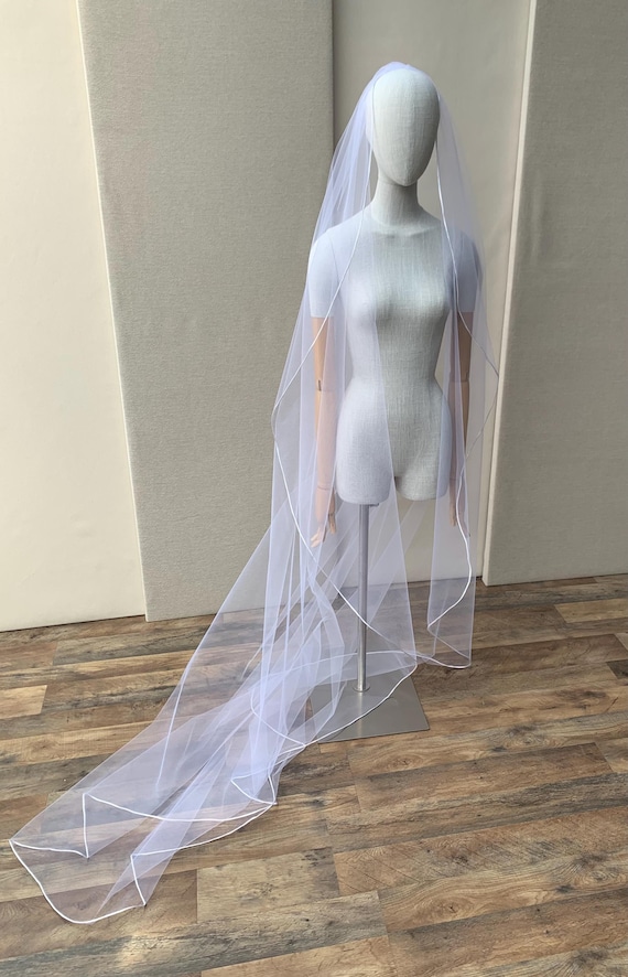 Bridal veil single tier with thin satin trim, Simple wedding veil without the blusher