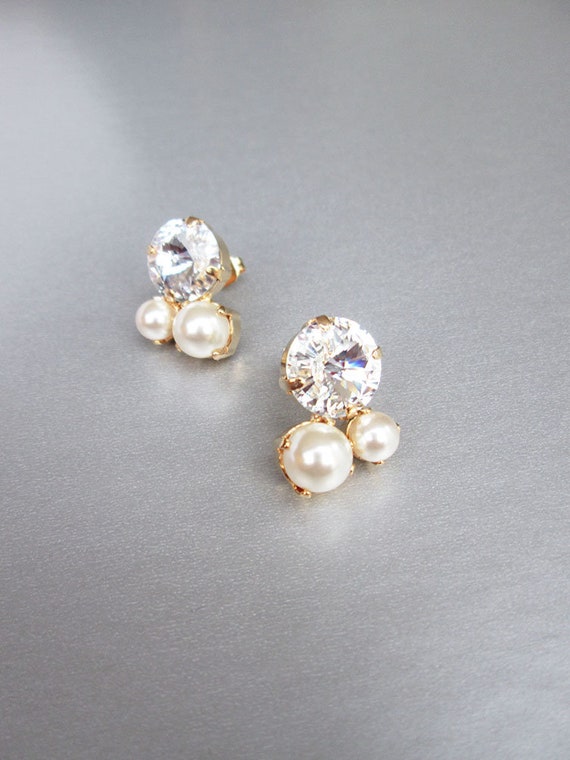 Crystal bridal earrings, Crystal and pearl bridal studs, Stud rhinestone wedding earrings in gold, silver, rose gold