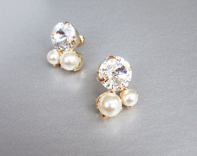 Crystal bridal earrings, Crystal and pearl bridal studs, Stud rhinestone wedding earrings in gold, silver, rose gold