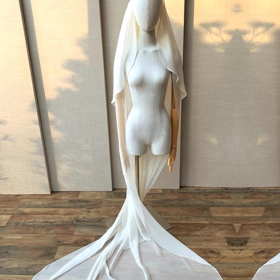 Silk veil with blusher, Soft Silk veil bridal veil, Exquisite 100% Silk chiffon wedding veil Cathedral length, Couture Bridal sheer veil