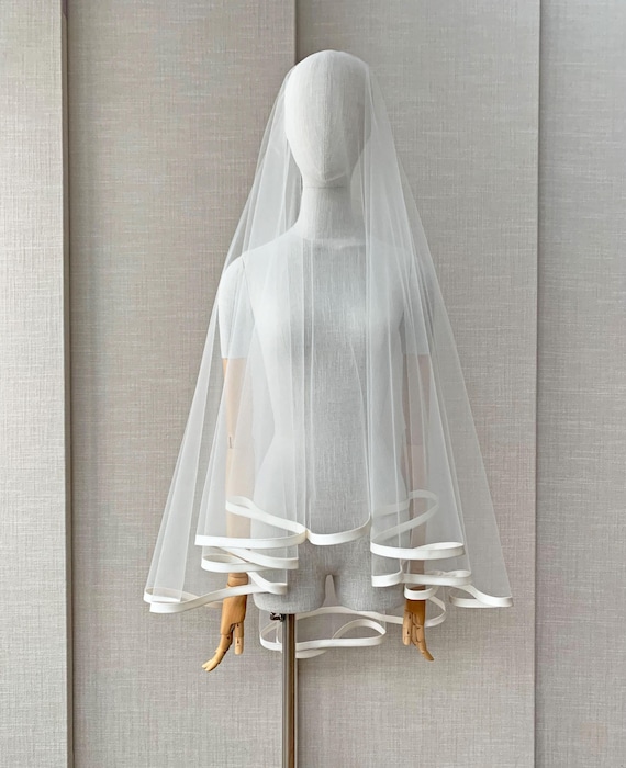 Veil Silk satin trimmed, Wedding veil with Duchess satin trim in fingertip length, Bridal Statement veil with blusher, Drop veil 2 tier