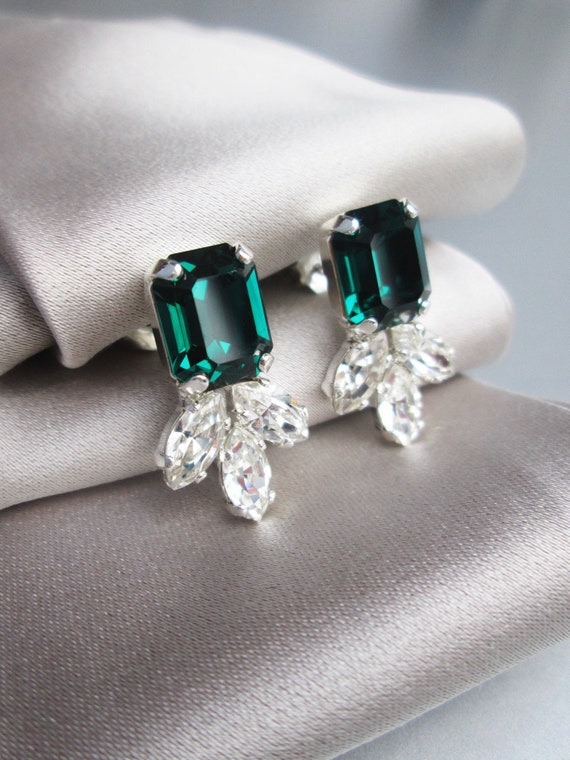 Emerald crystal studs, Green emerald earrings, Dainty stud earrings in gold, silver, rose gold, Wedding party bridesmaids