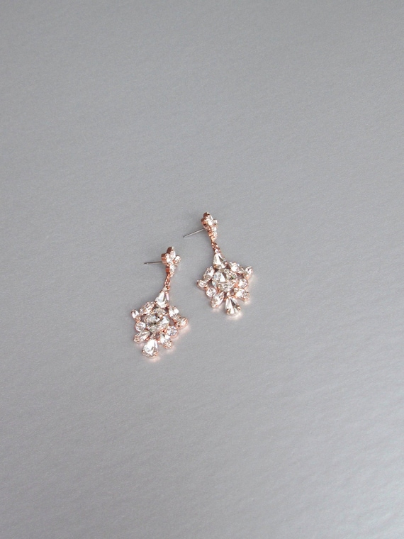 Rose gold Bridal crystal earrings, Chandelier bridal earrings, Wedding earrings, Rhinestone dangling drop earrings