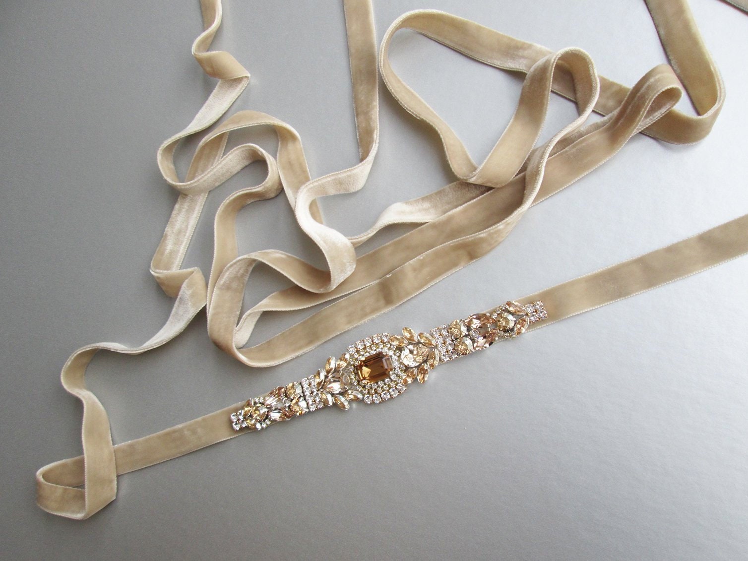 Boho Pearls & Crystal Leaves Floral Gold Flower Vine Bridal Belt