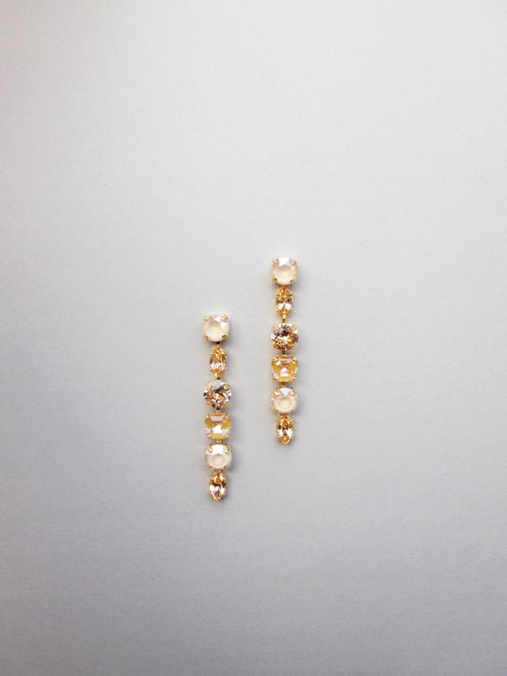 Ivory peach bridal earrings, Crystal peach ivory champagne earrings long, Wedding party linear earrings in gold, silver, rose gold