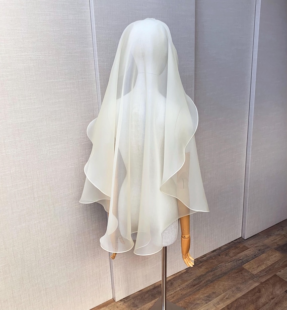 Silk veil bridal veil in silk organza, Exquisite 100% Silk organza wedding veil single tier, Couture Bridal sheer veil cream ivory