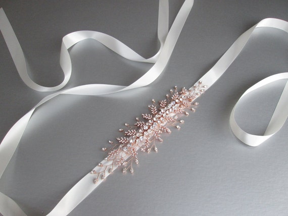 Rose gold bridal belt, Bridal crystal belt, Bridal belt in rose gold, Rhinestone wedding belt, Bridal belt sash, rhinestone belt