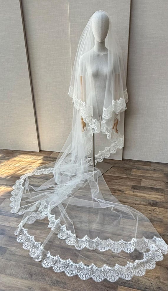 Chantilly lace veil, Royal length soft wedding veil, Long cascading veil with delicate lace and scalloped edge, white, ivory, cream