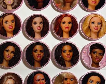 Porta credenciales Barb Meme / Cara de vergüenza, purpurina rosa claro / Oficina de enfermería y profesor / Reels & Charms Co.