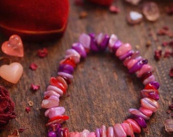 Attractive Sweetheart Gemstone Chip Bracelet, or “Bring Your Lover Back”