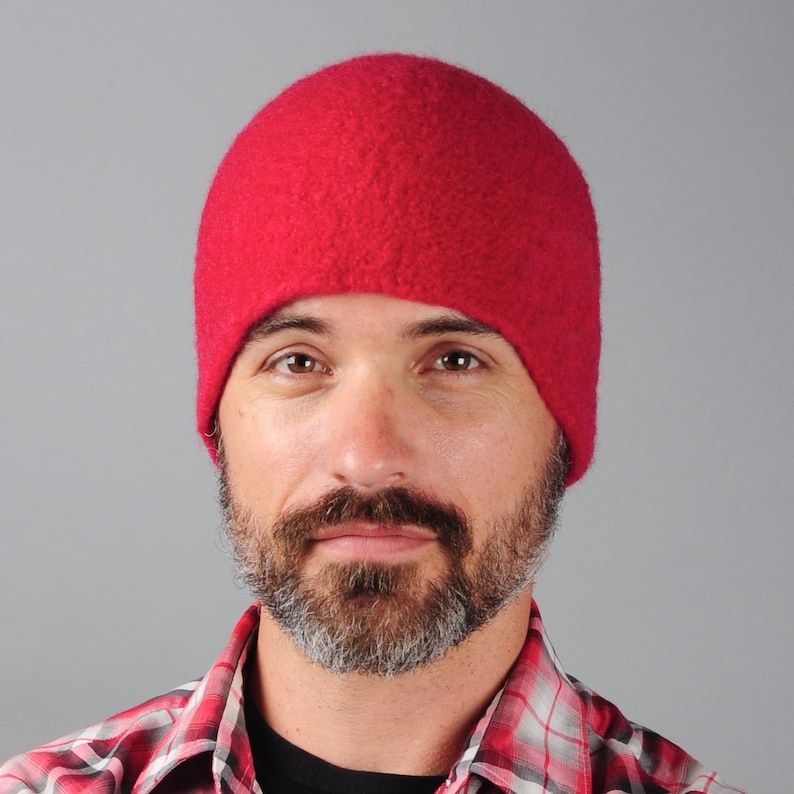 Merino Wool Felt Hat: Unisex Winter Beanie Red