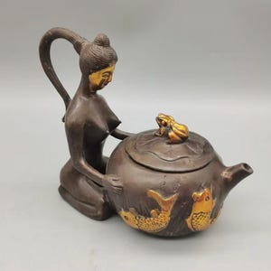 Vintage Red Copper Beauty Teapot | Gilt Koi Fish & Frog Design | Handcrafted Chinese Metal Art