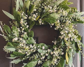 白い花のユーカリリース、人工ユーカリリース、玄関ドアの装飾リース