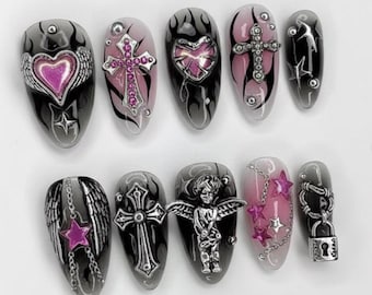 Uñas postizas con cruz gótica, uñas de corazón de ángel en rosa y negro, estética oscura Y2K, uñas postizas modernas y hechas a mano.