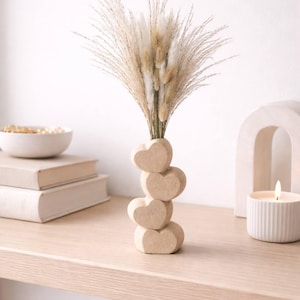 3D Printed Heart Bud Vase for Dried Flowers, Minimalist Neutral Decor, Gift for Her