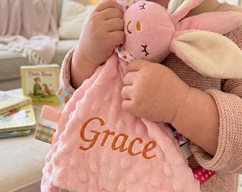Gepersonaliseerde baby Lovey-deken Aangepaste geborduurde naam Minky Dot sensorische beveiligingsdeken Kraamcadeau konijn olifant dino eenhoorn