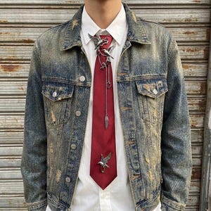 Bordeauxrode raafstropdas, uniseks stropdas, stropdas voor vrouwen, herenstropdas, artistieke stropdas, cadeaus voor vrouwen, cadeaus voor mannen, handgemaakte custom stropdassen, kostuumaccessoire