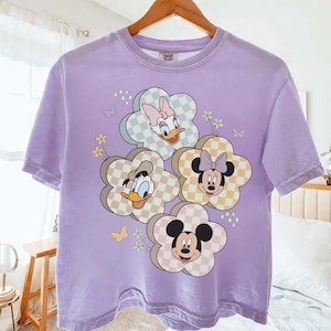 Comfort Colors® Retro Spring Mouse Friends Shirt, Vintage Disney Shirt, Mickey Mouse Shirt, Mickey Minnie Donald Daisy Tee, Disneyland Shirt bild 1