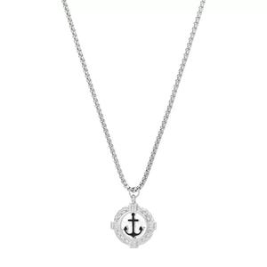 Könnte beinhalten: Silberfarbene Halskette mit einem Anhänger mit einem schwarzen Anker-Design. Der Anker ist in einem kreisförmigen Rahmen mit einem seilartigen Rand eingefasst. Die Kette ist eine filigrane Gliederkette.