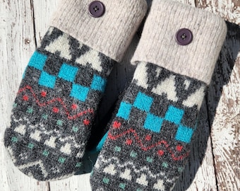 Mitones de lana reciclada Mitones de lana hechos a mano Forro polar hecho a partir de suéteres reciclados Accesorios con estampado geométrico Medias de punto