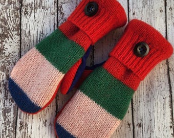 Mitones de lana reciclada Mitones de lana hechos a mano Forro polar hecho de suéteres reciclados Lana de copo de nieve - Rosa y rojo Accesorios Regalo