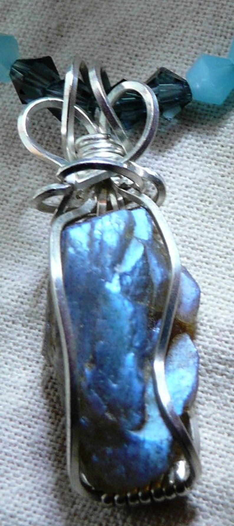 Flashing Blue Labradorite image 2