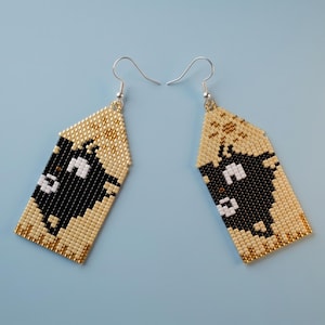 Black Cat Fringe Beaded Earrings Pattern | Gothic Halloween Cat Brick Stitch Tutorial | Miyuki Delica 11/0 PDF