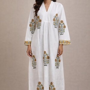 Indian White Dress - Etsy Norway
