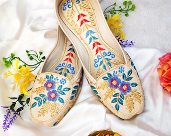 Pendżabski Jutti, Mojaris, ręcznie haftowana skóra Jutti, indyjskie buty Mojari Khussa, beżowe brzuchy baleriny