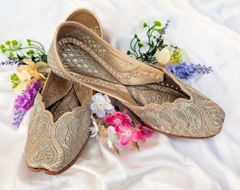 Golden Punjabi jutti,Handcrafted Khussa shoe, Bellies, Ballerinas, Embellished Mojaris, Indian flats, Loafers