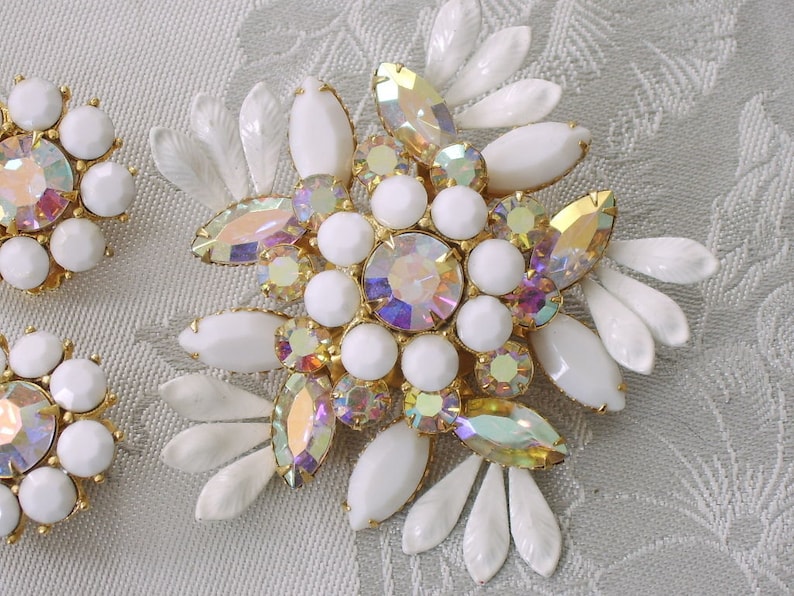 Pink AB Navette Marquis and Round Crystals Brooch Clip Earrings Demi Parure White Juliana Milk Glass and Enamel