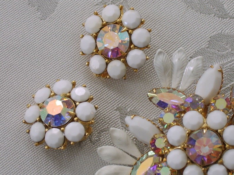 Pink AB Navette Marquis and Round Crystals Brooch Clip Earrings Demi Parure White Juliana Milk Glass and Enamel