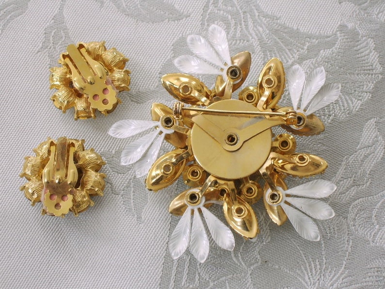 Pink AB Navette Marquis and Round Crystals Brooch Clip Earrings Demi Parure White Juliana Milk Glass and Enamel