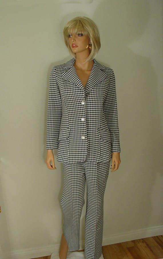Vintage MOD Polyester Double Knit Houndstooth Suit
