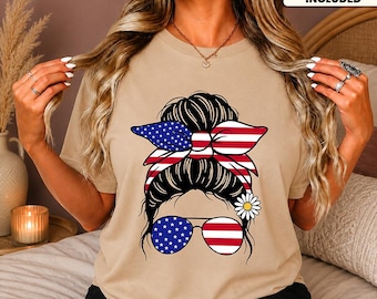 Dziewczyna z USA png, Patriotyczna dziewczyna png, Nieporządny kok z flagą amerykańską png, Czwarty lipca png, Cyfrowe pobieranie klipartów sublimacyjnych z okazji Dnia Niepodległości