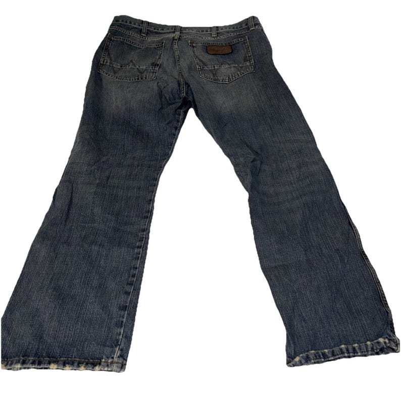 Wrangler Retro Slim Straight Blue Denim Jeans 5-Pocket Medium Wash Men 36x30 imagem 9