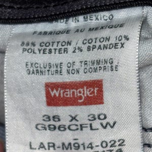 Wrangler Jeans Mens 36x30 Straight Leg Blue Denim Relaxed Fit image 5