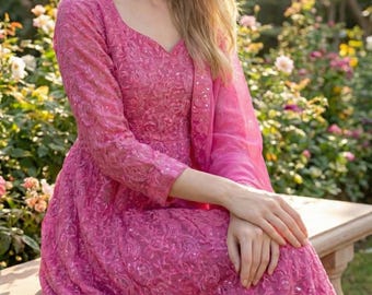Chikankari Anarkali Set | Georgette Kurta, Baumwollhose, Chiffon Dupatta