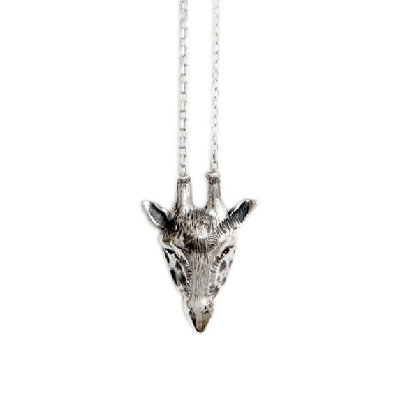 giraffe pendant