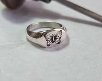 Anillo de mariposa