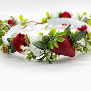 Strawberry Flower Crown, Baby Photo prop, Flower Crown, Halo Flower Crown, Fruit Bath photo prop, Birthday Crown, Strawberry Crown