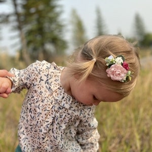 Floral Hair clips, Wedding hair clips, Flower girl hair clips, Little Girl hair clips, Blush hair clips