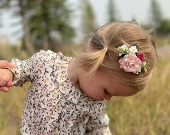 Floral Hair clips, Wedding hair clips, Flower girl hair clips, Little Girl hair clips, Blush hair clips