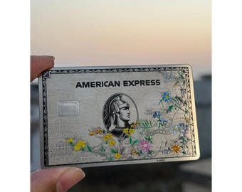 Grawerowana laserowo, spersonalizowana metalowa karta 1:1 "SREBRNY KWIAT" - Okładka ze stali nierdzewnej - Nowatorski wzór z 2026 r. - Ręcznie robiona