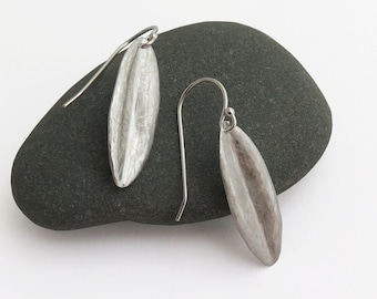 Dangle Leaf Earrings, Silver Dangle Earrings, Leaf Earrings, Nature Jewelry for Women, Silver Leaf Earrings, Olive Leaf Earrings, Leaf Drop