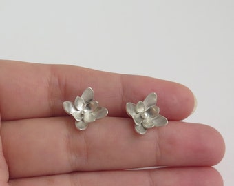 Blume Ohrringe, Silber Ohrstecker, Blumen Ohrstecker, Einzigartige Ohrstecker, Silber Blumen Ohrringe, Sterling Silber Ohrstecker, Blumen Schmuck, Silber Ohrstecker