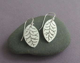 Silver Dangle Earrings, Silver Leaf Earrings, Dangle Leaf Earrings, Delicate Dangle Earrings, Minimalist Jewelry, Nature Lover Gift