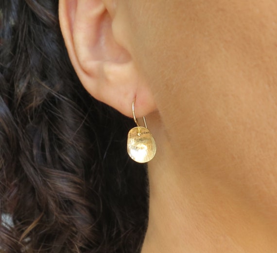 Dainty Lab Created Alexandrite Drop Earrings in 14K Gold, 6 mm Round – Sada  Jewels