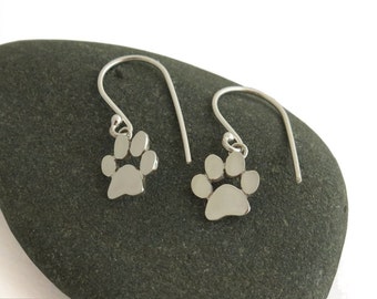 Paw Print Earrings, Silver Dangle Earrings, Dog Paw Earrings, Cat Paw Earrings, Pet Jewelry, Animal Lover Gift, Cat Earrings, Dog Earrings