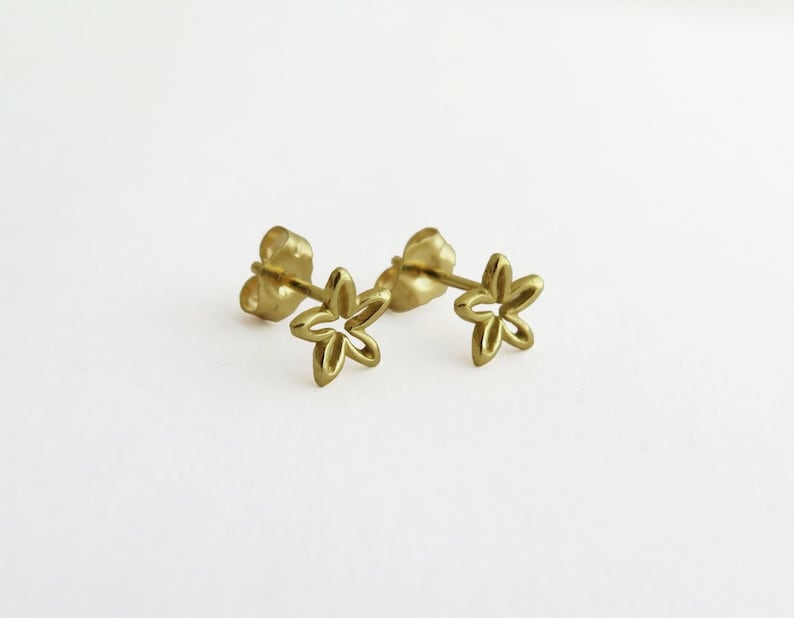 14k Gold Flower Studs 14k Gold Flower Earrings Small Flower Studs Solid Gold Earrings Dainty Earrings 14k Gold Minimalist Earrings image 3